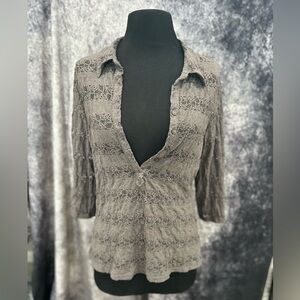 PROMOD lace 1/2 button up top with button detail on sleeves